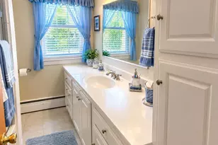 102 Tor Ct, Pittsfield, MA 01201 - Photo 16