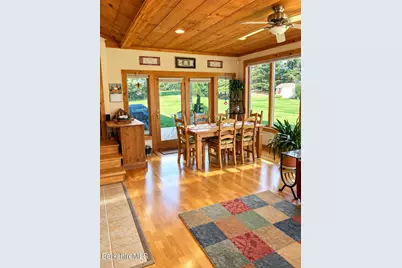 102 Tor Ct, Pittsfield, MA 01201 - Photo 10