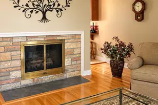 102 Tor Ct, Pittsfield, MA 01201 - Photo 6