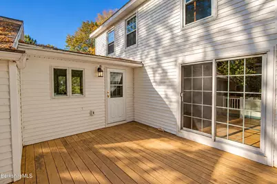 20 Alfred Dr, Pittsfield, MA 01201 - Photo 30