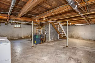 20 Alfred Dr, Pittsfield, MA 01201 - Photo 32
