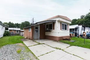245 Cheshire Rd, Pittsfield, MA 01201 - Photo 1