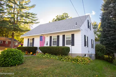 90 Euclid Ave, Pittsfield, MA 01201 - Photo 36