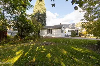 90 Euclid Ave, Pittsfield, MA 01201 - Photo 32
