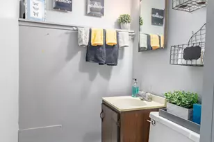 90 Euclid Ave, Pittsfield, MA 01201 - Photo 22