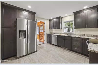 6 Park Circle Dr, Dalton, MA 01226 - Photo 10