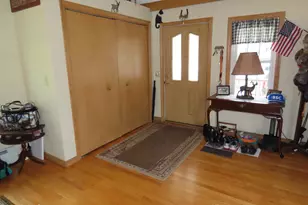 111 Franklin St, North Adams, MA 01247 - Photo 6