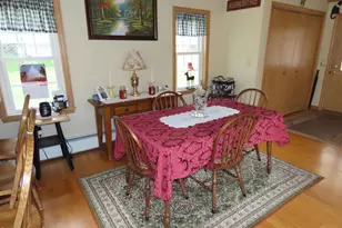 111 Franklin St, North Adams, MA 01247 - Photo 22