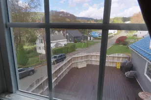111 Franklin St, North Adams, MA 01247 - Photo 34