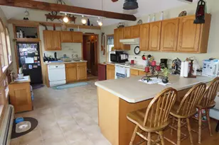 111 Franklin St, North Adams, MA 01247 - Photo 8