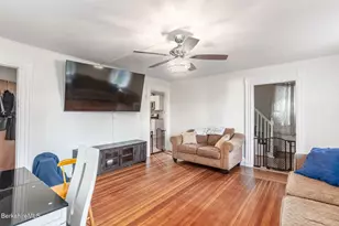 35 Danforth Ave, Pittsfield, MA 01201 - Photo 6