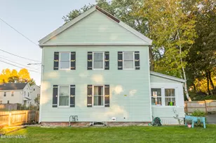 35 Danforth Ave, Pittsfield, MA 01201 - Photo 28