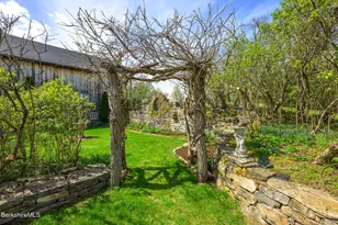 264 & 260 Main Rd, Tyringham, MA 01264 - Photo 44