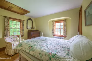 264 & 260 Main Rd, Tyringham, MA 01264 - Photo 78