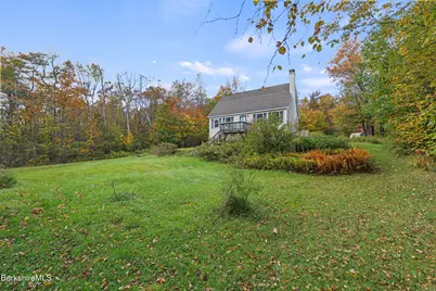 1230 County Rd, Becket, MA 01223 - Photo 42