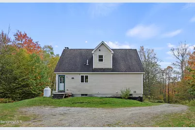 1230 County Rd, Becket, MA 01223 - Photo 36