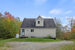 1230 County Rd, Becket, MA 01223 - Photo 36