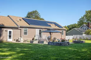 25 Raymond Dr, Dalton, MA 01226 - Photo 6