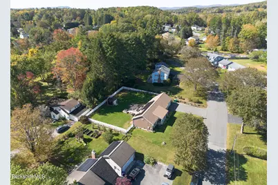 25 Raymond Dr, Dalton, MA 01226 - Photo 12
