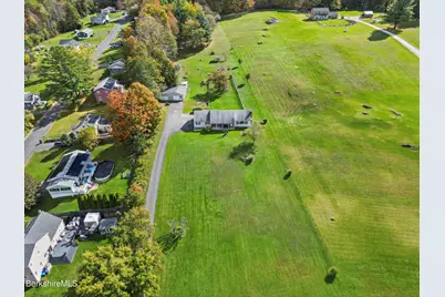 111 Lebanon Ave, Pittsfield, MA 01201 - Photo 48