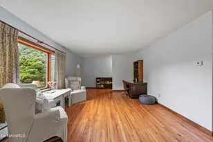 166 Whitman Rd, Hancock, MA 01237 - Photo 8