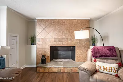 506 Gale Ave, Pittsfield, MA 01201 - Photo 24