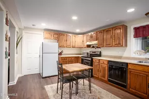 506 Gale Ave, Pittsfield, MA 01201 - Photo 20