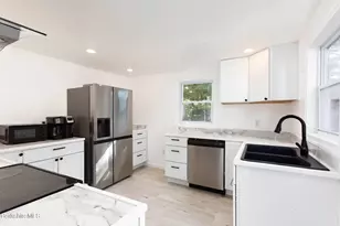 23 Westover St, Pittsfield, MA 01201 - Photo 10