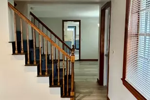 42 Newell St, Pittsfield, MA 01201 - Photo 10