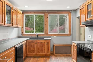 55 Fairview Ave, Pittsfield, MA 01201 - Photo 32