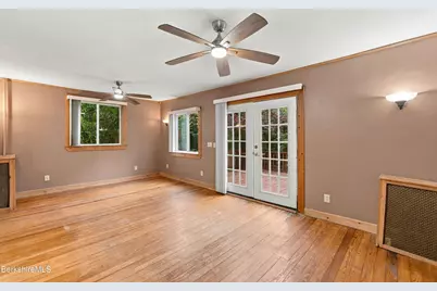 55 Fairview Ave, Pittsfield, MA 01201 - Photo 24