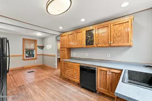 55 Fairview Ave, Pittsfield, MA 01201 - Photo 28