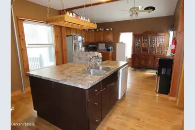 17 Bobs Hill, Adams, MA 01220 - Photo 4