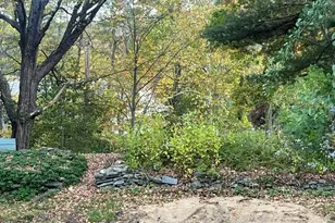 27 Maple Ave, Chester, MA 01011 - Photo 10