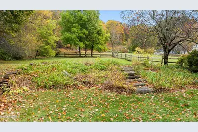 130 Laurel St, Lee, MA 01238 - Photo 30