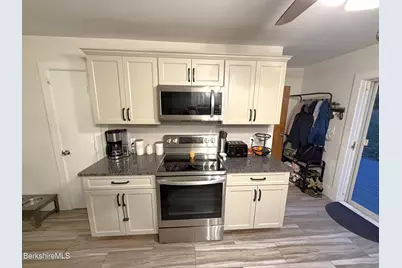 928 W Shaft Rd, North Adams, MA 01247 - Photo 8