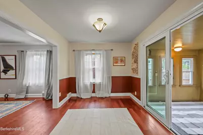 34 Sampson Pkwy, Pittsfield, MA 01201 - Photo 18