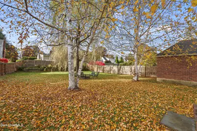 34 Sampson Pkwy, Pittsfield, MA 01201 - Photo 38
