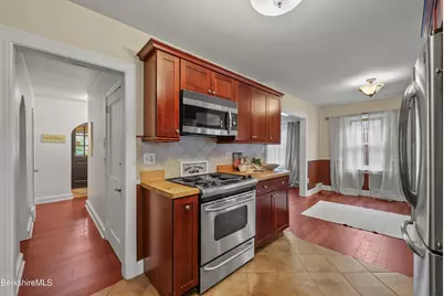 34 Sampson Pkwy, Pittsfield, MA 01201 - Photo 22