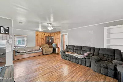 37 Adam St, Pittsfield, MA 01201 - Photo 46