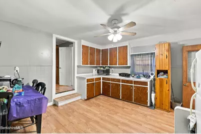 37 Adam St, Pittsfield, MA 01201 - Photo 38