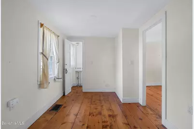 28 Interlaken Rd, Stockbridge, MA 01262 - Photo 20