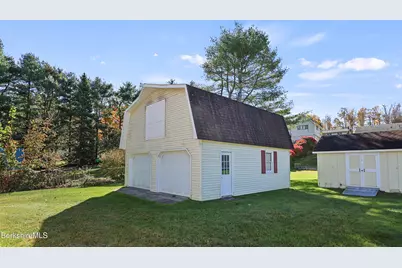 64 Devonshire Dr, Cheshire, MA 01225 - Photo 54