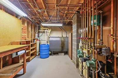 64 Devonshire Dr, Cheshire, MA 01225 - Photo 46