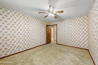 64 Devonshire Dr, Cheshire, MA 01225 - Photo 26