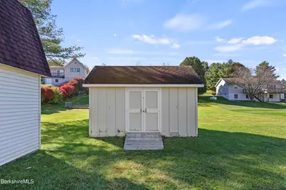 64 Devonshire Dr, Cheshire, MA 01225 - Photo 62