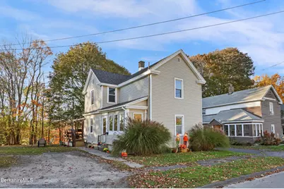 61 Richmond Ave, Pittsfield, MA 01201 - Photo 1