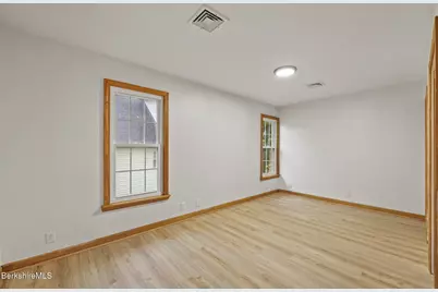 19 Draper Ave, Pittsfield, MA 01201 - Photo 26
