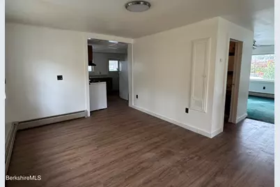 2 Willow St, Adams, MA 01220 - Photo 4