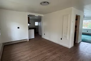 2 Willow St, Adams, MA 01220 - Photo 4